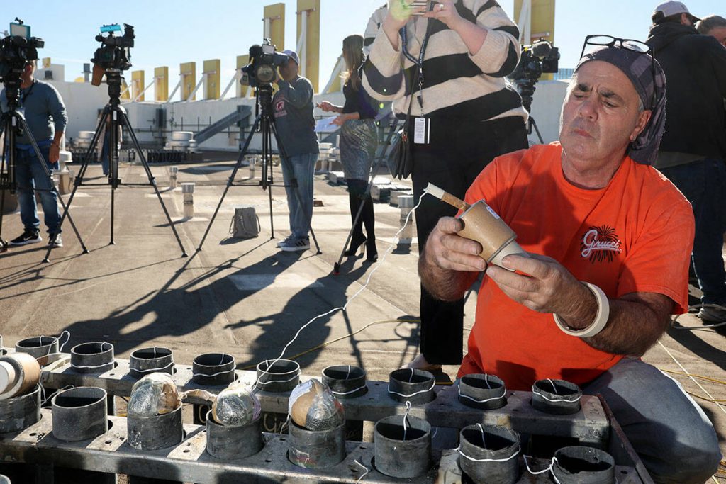 Preparations for Las Vegas’ New Year’s Eve firework display underway