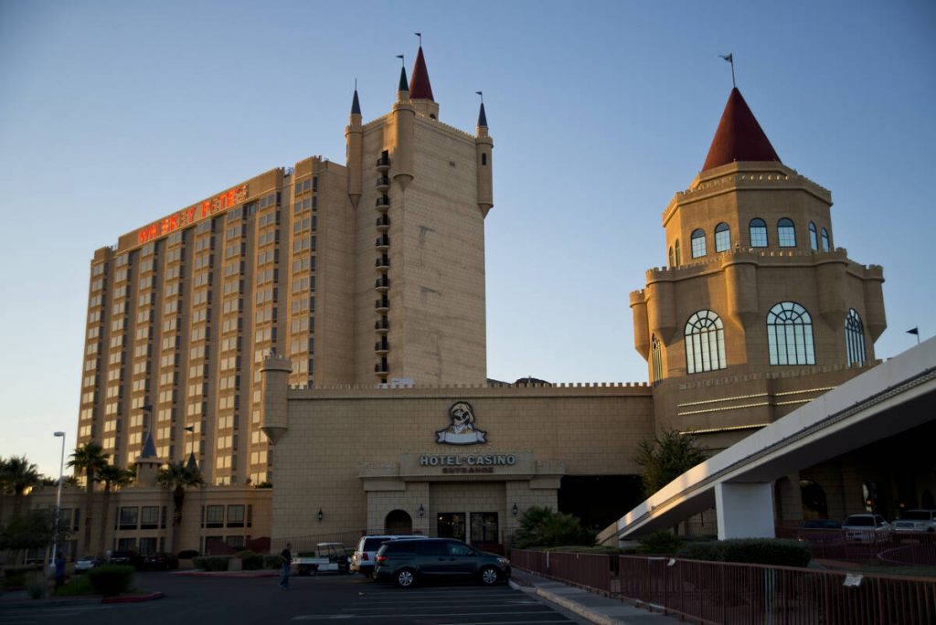 Primm casino closes temporarily