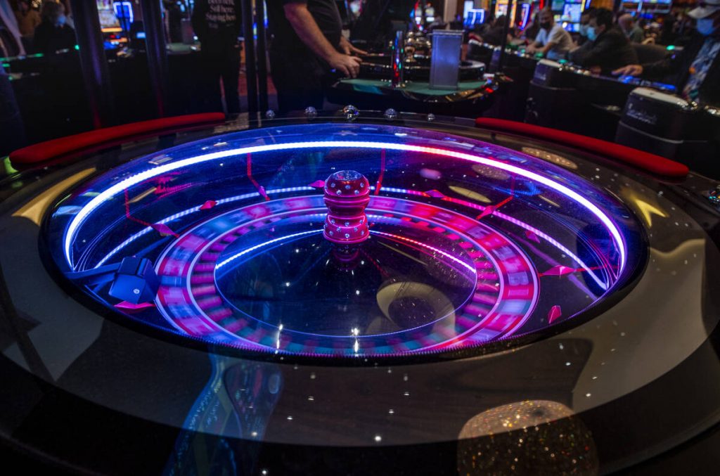 Strong December boosts Nevada to 4th straight record gaming year