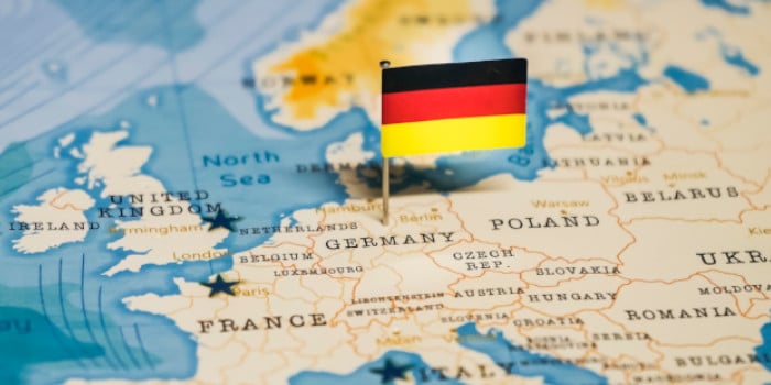 news-flag-germany-on-map