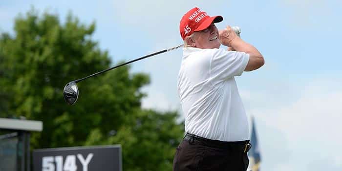 trump-plays-golf-news