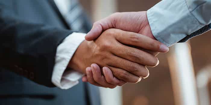 handshake-business-deal-news