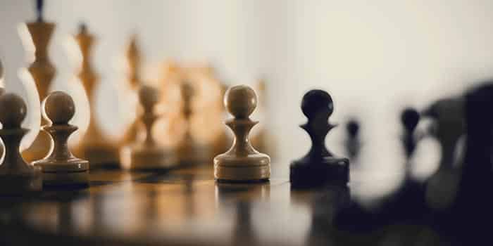 chess-pieces-board-news