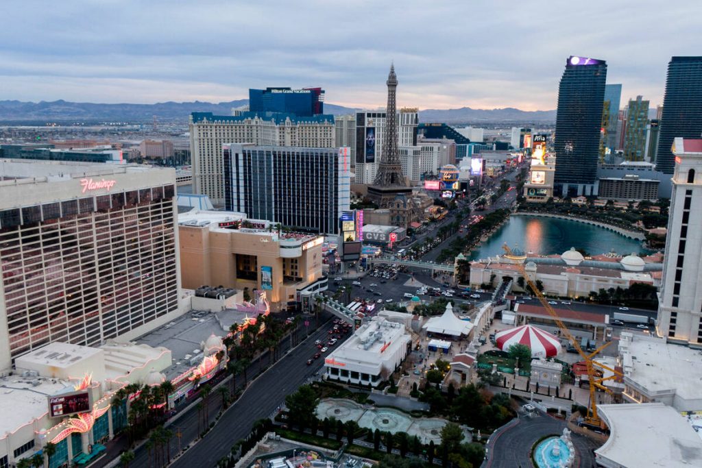 Analyst: Soft summer for Las Vegas casino-hotels will lead to late 2025-26 growth